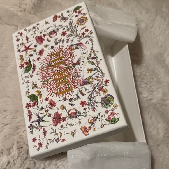 Dior Black Quilted Charm Phone Case - Picture 2 of 9